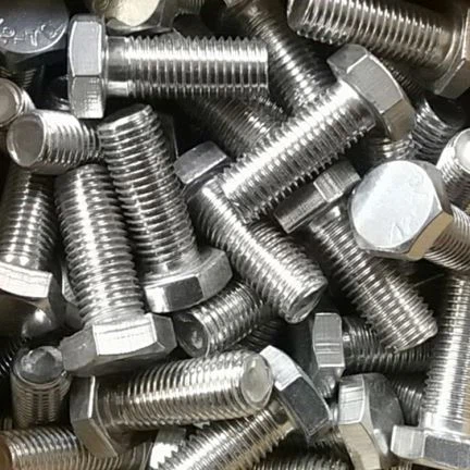 Gumijas spārnu sistēmas iepriekš iebūvētas detaļas Skrūvju uzgriežņu mazgāšanas stienis un plāksne